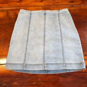 Wild Fable denim skirt size 2